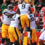 Hawkeyes Escape New Jersey With A Win