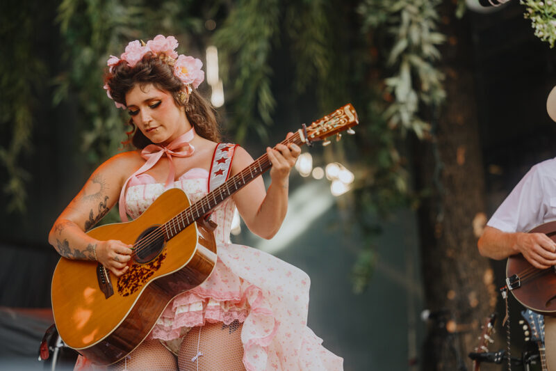 Sierra Ferrell performing